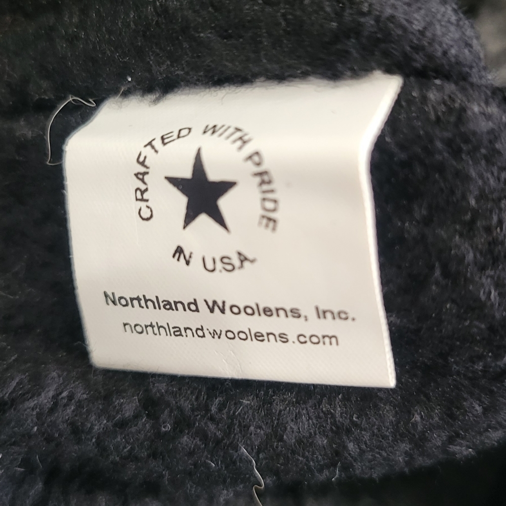 Snowflake Beanie - Picture 2 of 3
